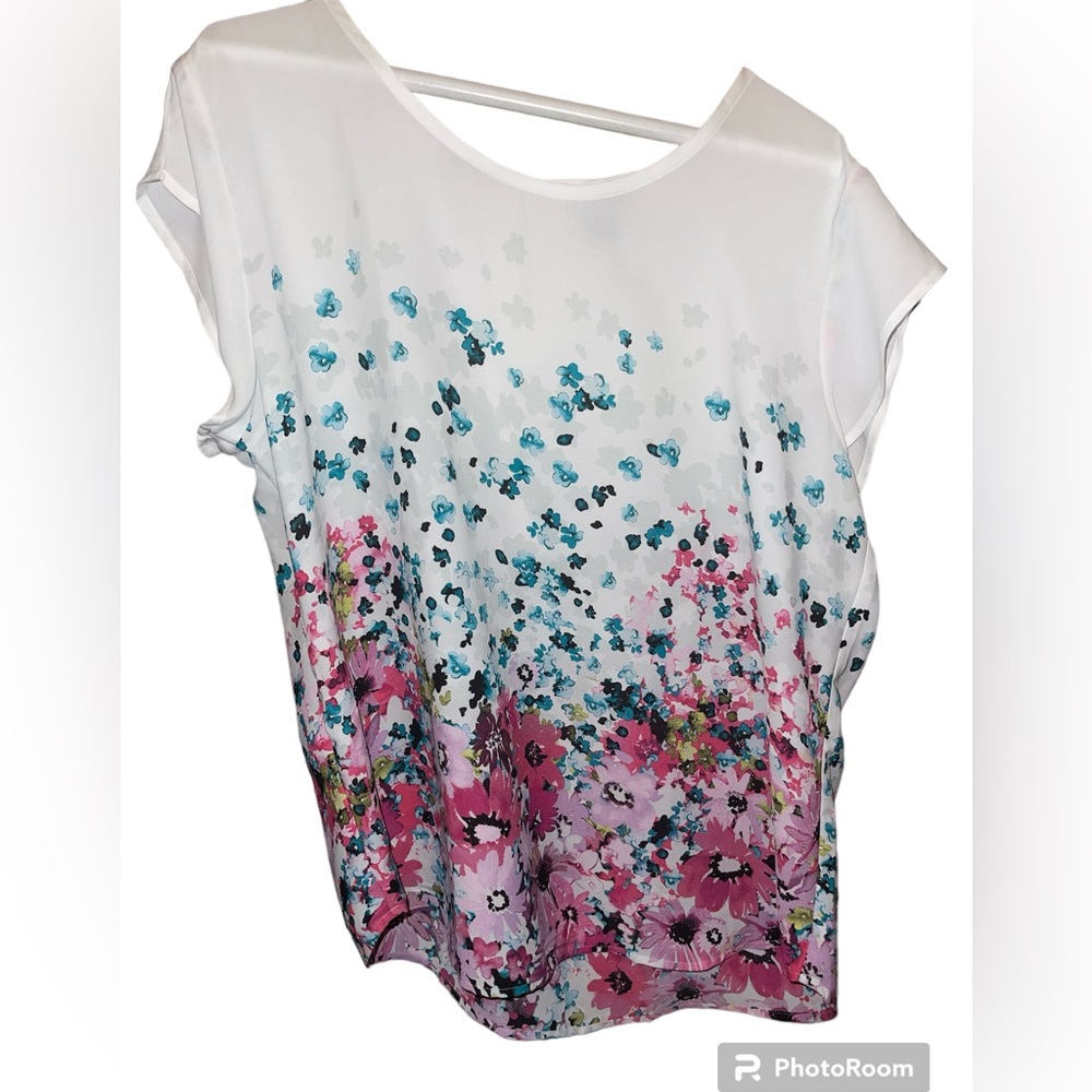 Ann Taylor white floral blouse